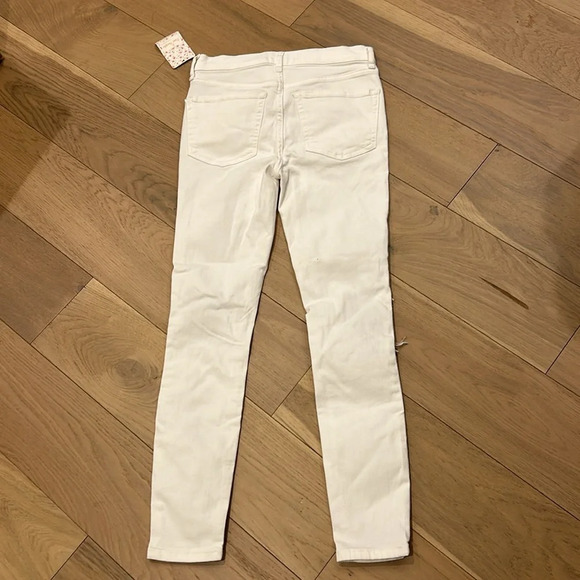 Free People Distressed White Jeans NWT Size 27 - Picture 6 of 6
